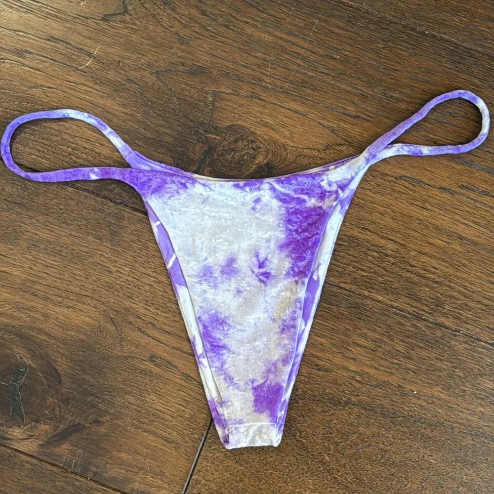 Frankie’s Bikinis - Crushed Velvet Purple & White Tie-Dye Bikini Bottom - Size:L